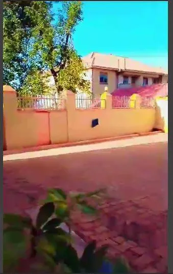 شقة Geust House كامبالا